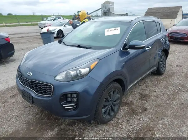 KNDPNCAC3J7456092 2018 KIA SPORTAGE - Image 2