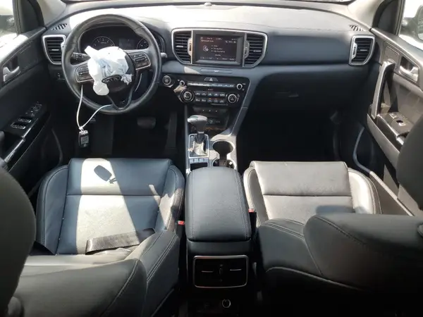 KNDPNCAC3K7588030 2019 KIA SPORTAGE - Image 8