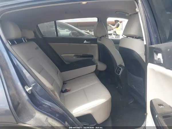 KNDPNCAC3L7740261 2020 KIA SPORTAGE - Image 8