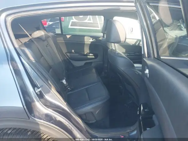 KNDPNCAC3L7781943 2020 KIA SPORTAGE - Image 8