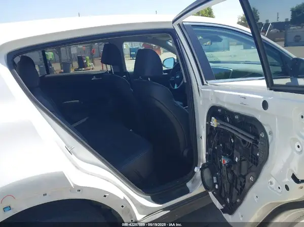 KNDPNCAC3M7886337 2021 KIA SPORTAGE - Image 8