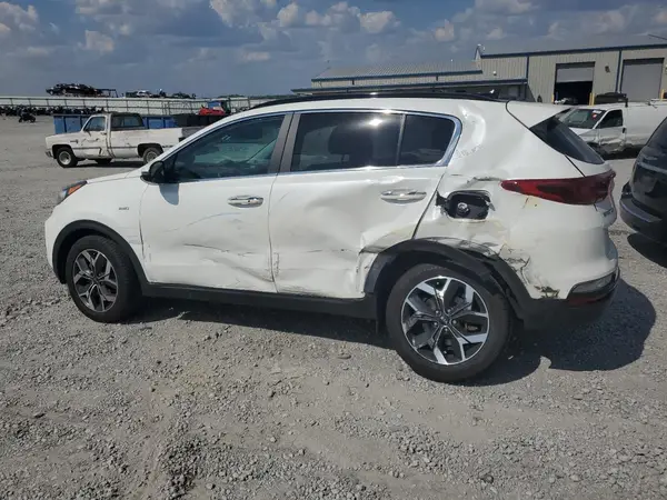 KNDPNCAC3N7015939 2022 KIA SPORTAGE - Image 2