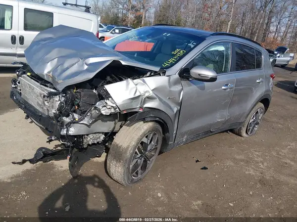KNDPNCAC3N7984480 2022 KIA SPORTAGE - Image 2