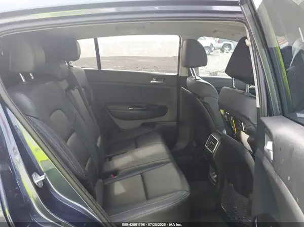KNDPNCAC3N7997083 2022 KIA SPORTAGE - Image 8
