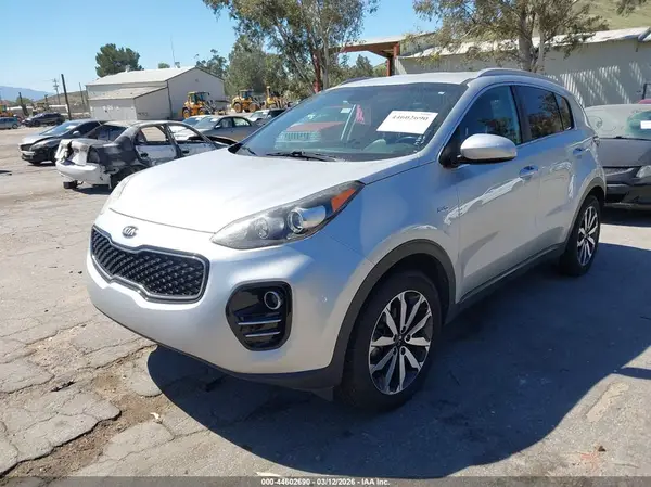 KNDPNCAC4H7032320 2017 KIA SPORTAGE - Image 2