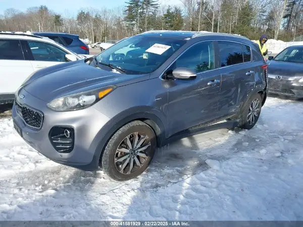 KNDPNCAC4H7055693 2017 KIA SPORTAGE - Image 2