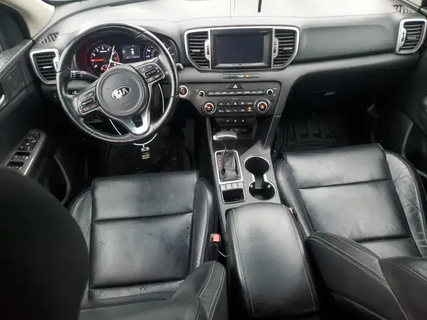 KNDPNCAC4H7057086 2017 KIA SPORTAGE - Image 8