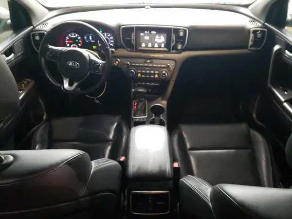 KNDPNCAC4H7058643 2017 KIA SPORTAGE - Image 8