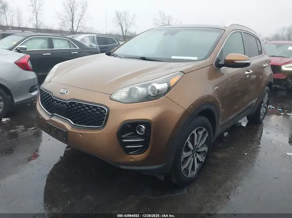 KNDPNCAC4H7061168 2017 KIA SPORTAGE - Image 2