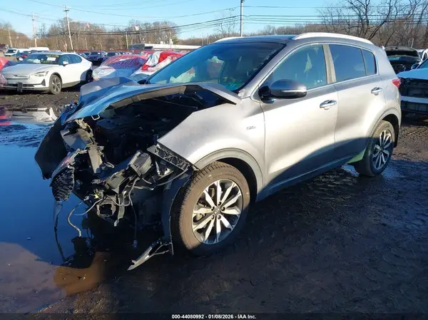KNDPNCAC4H7088953 2017 KIA SPORTAGE - Image 2