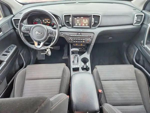 KNDPNCAC4H7089097 2017 KIA SPORTAGE - Image 8