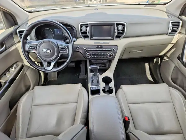 KNDPNCAC4H7140078 2017 KIA SPORTAGE - Image 8