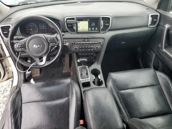 KNDPNCAC4H7154966 2017 KIA SPORTAGE - Image 8