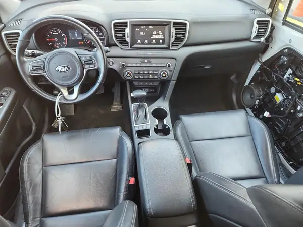 KNDPNCAC4H7173971 2017 KIA SPORTAGE - Image 8