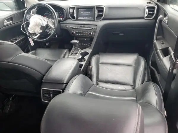 KNDPNCAC4H7206936 2017 KIA SPORTAGE - Image 8