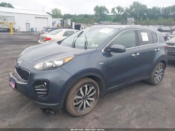 KNDPNCAC4H7207486 2017 KIA SPORTAGE - Image 2