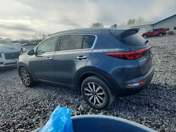 KNDPNCAC4H7229195 2017 KIA SPORTAGE - Image 2