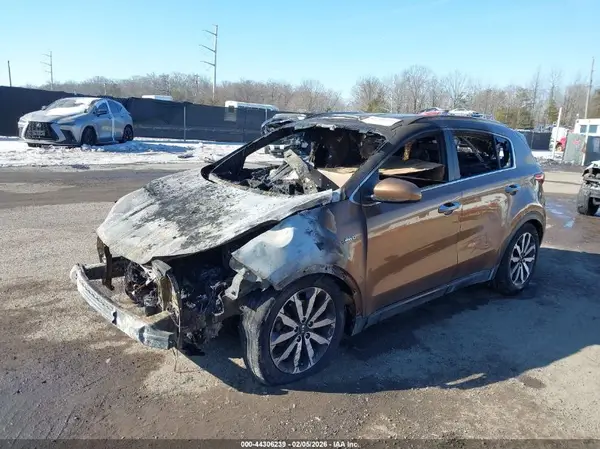KNDPNCAC4H7229407 2017 KIA SPORTAGE - Image 2