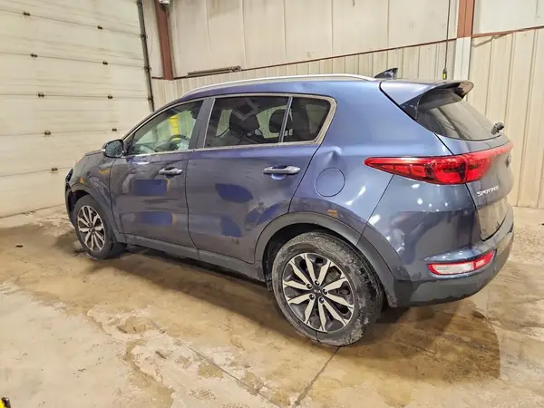 KNDPNCAC4H7248572 2017 KIA SPORTAGE - Image 2