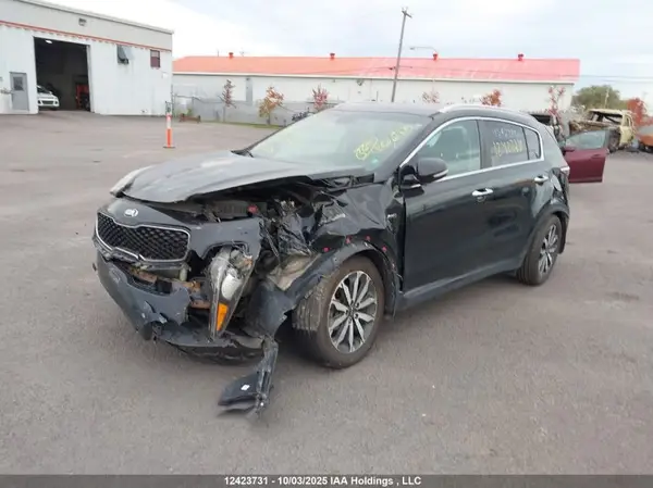 KNDPNCAC4J7316262 2018 KIA SPORTAGE - Image 2
