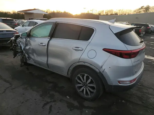 KNDPNCAC4J7373562 2018 KIA SPORTAGE - Image 2