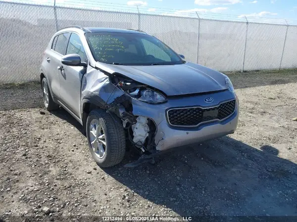 KNDPNCAC4J7375439 2018 KIA SPORTAGE - Image 1