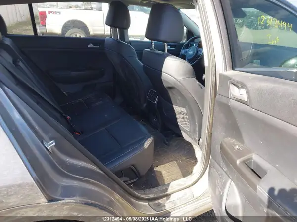 KNDPNCAC4J7375439 2018 KIA SPORTAGE - Image 8