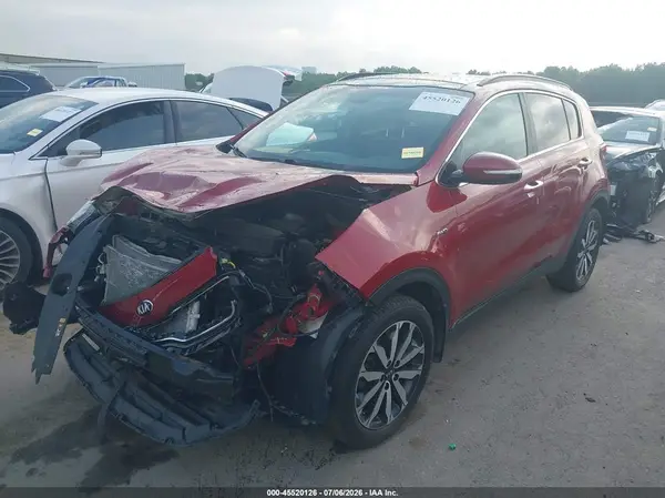 KNDPNCAC4J7379216 2018 KIA SPORTAGE - Image 2