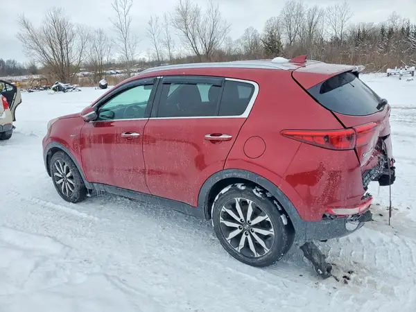 KNDPNCAC4J7389051 2018 KIA SPORTAGE - Image 2