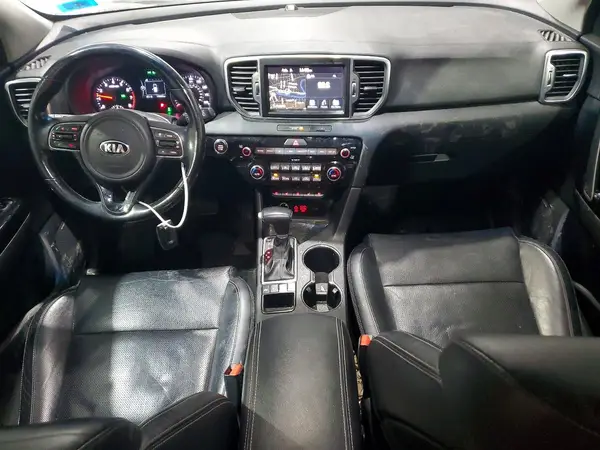 KNDPNCAC4J7427829 2018 KIA SPORTAGE - Image 8