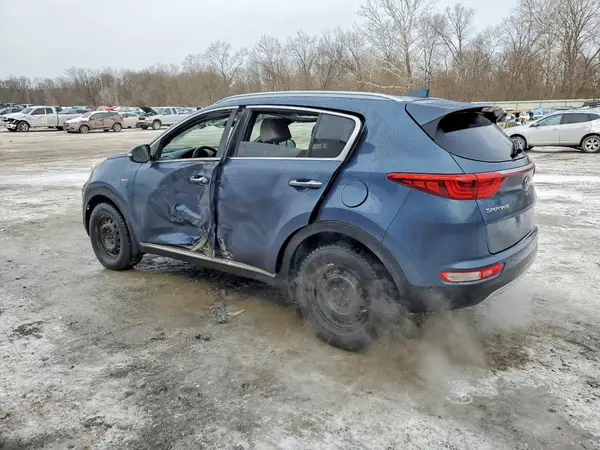 KNDPNCAC4J7442413 2018 KIA SPORTAGE - Image 2