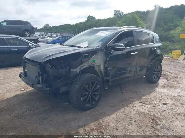 KNDPNCAC4J7476402 2018 KIA SPORTAGE - Image 2