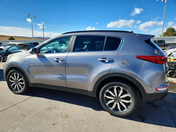 KNDPNCAC4K7548037 2019 KIA SPORTAGE - Image 2