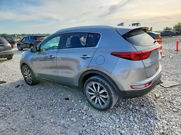 KNDPNCAC4K7598968 2019 KIA SPORTAGE - Image 2