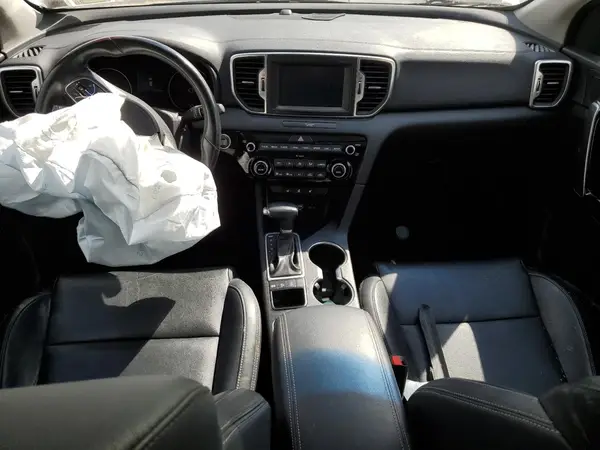 KNDPNCAC4K7621651 2019 KIA SPORTAGE - Image 8