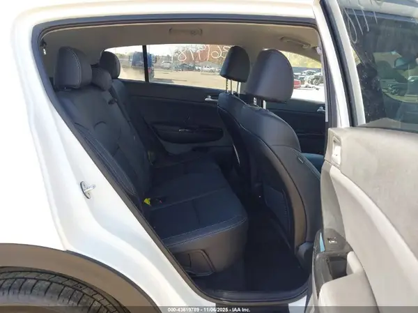 KNDPNCAC4M7845649 2021 KIA SPORTAGE - Image 8