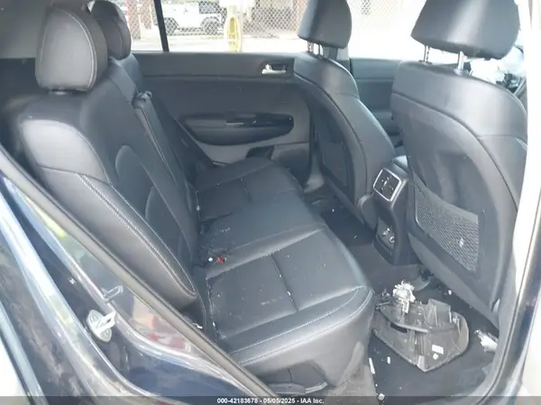 KNDPNCAC4M7897590 2021 KIA SPORTAGE - Image 8