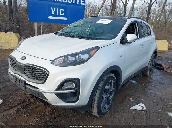KNDPNCAC4M7925405 2021 KIA SPORTAGE - Image 2
