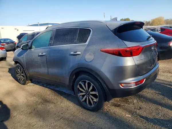 KNDPNCAC5H7057825 2017 KIA SPORTAGE - Image 2