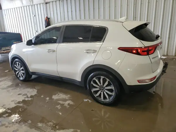 KNDPNCAC5H7071658 2017 KIA SPORTAGE - Image 2