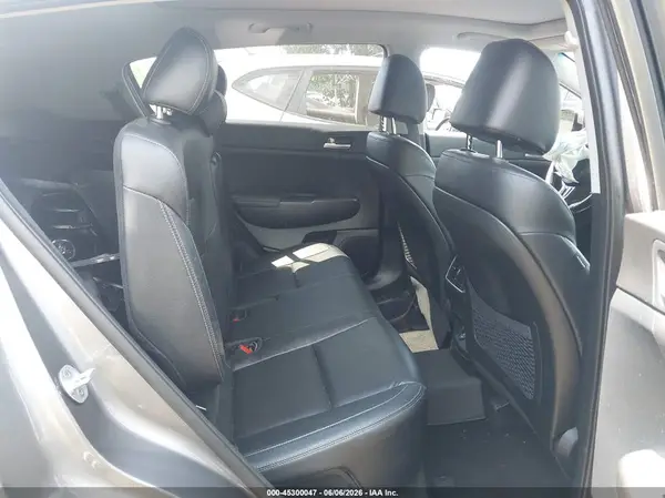 KNDPNCAC5H7081865 2017 KIA SPORTAGE - Image 8