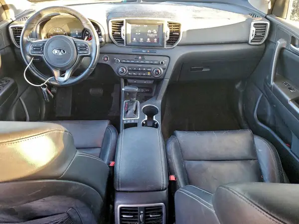 KNDPNCAC5H7099007 2017 KIA SPORTAGE - Image 8