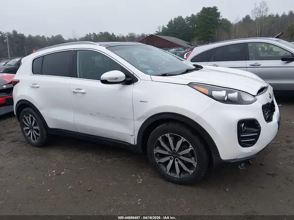 KNDPNCAC5H7106196 2017 KIA SPORTAGE - Image 1