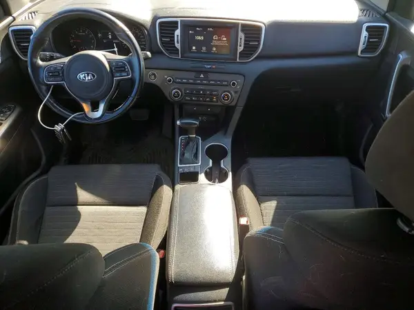 KNDPNCAC5H7117814 2017 KIA SPORTAGE - Image 8