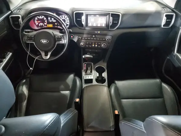 KNDPNCAC5H7183148 2017 KIA SPORTAGE - Image 8