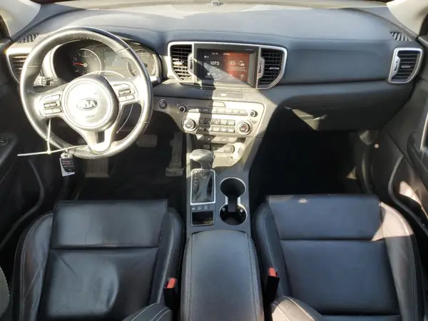 KNDPNCAC5H7202460 2017 KIA SPORTAGE - Image 8