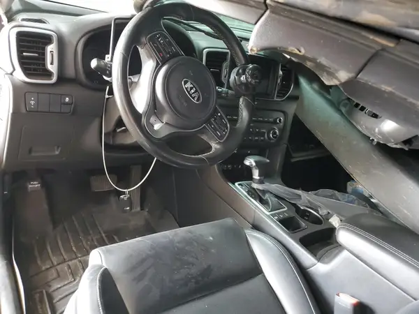 KNDPNCAC5H7208937 2017 KIA SPORTAGE - Image 8