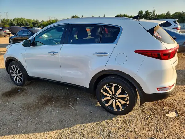 KNDPNCAC5H7220988 2017 KIA SPORTAGE - Image 2