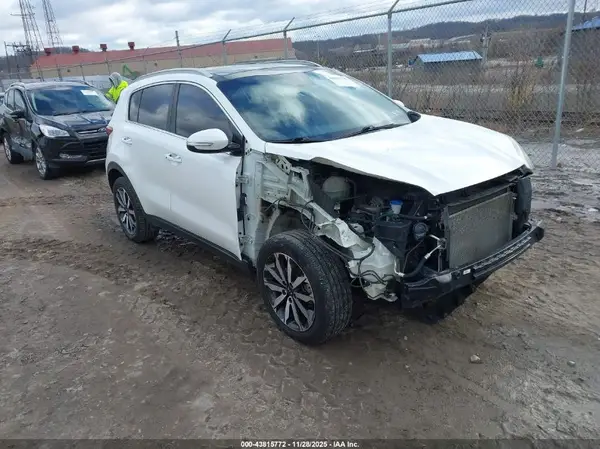 KNDPNCAC5H7261668 2017 KIA SPORTAGE - Image 1
