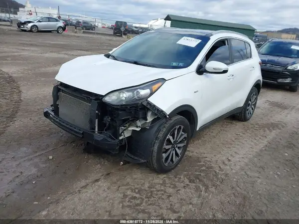 KNDPNCAC5H7261668 2017 KIA SPORTAGE - Image 2